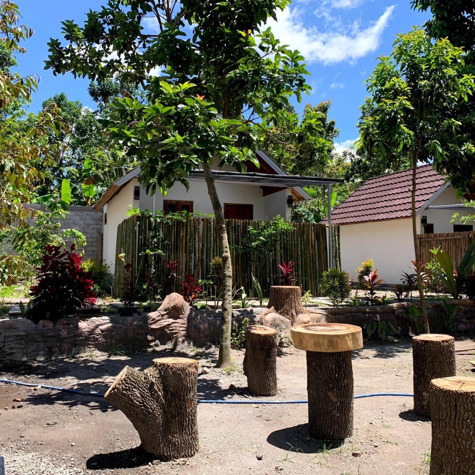Avocado Homestay Tetebatu Exterior photo